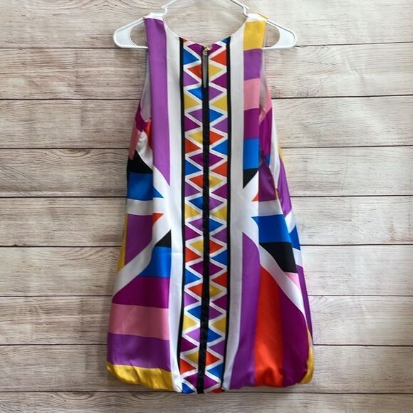 KARLIE COLOR BLOCK DRESS WITH BALLOON HEM - Picture 5 of 8